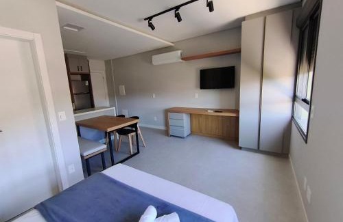 Carvoeira Apartamento | Apartamentos a pocos minutos de la UFSC, condominio con lavandería.
