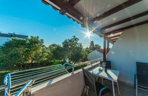 Sukosan Apartamento | Apartments Keran