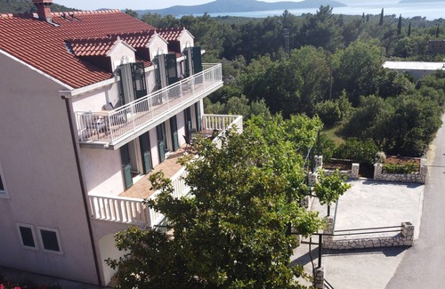 Banici Apartamento | Apartments Kola - Apartamento de 2 dormitorios con terraza y vistas al mar (1)