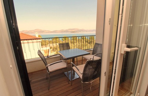 Drace Apartamento | Apartments Kula - Apartamento Comfort de 1 dormitorio con balc��n y vistas al mar-B3