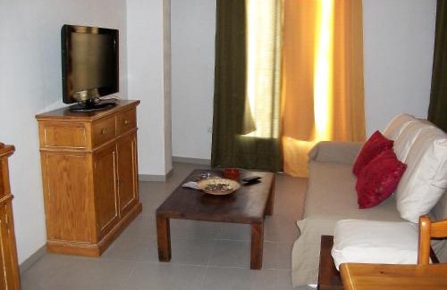 Alcaniz Apartamento | Apartments Luna 19