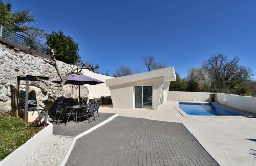 Mihotici Apartamento | Apartments Lux with pool