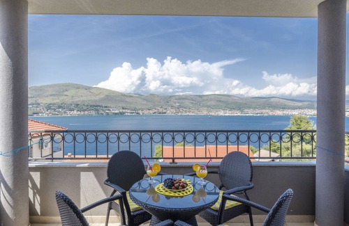 Okrug Donji Apartamento | Apartments Maja