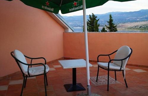 Municipality of Omisalj Apartamento | Apartments Matić