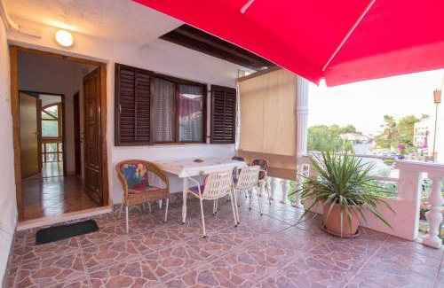 Arbanija Apartamento | Apartments More