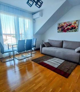 Novi Sad Apartamento | Apartments NEO Free parking
