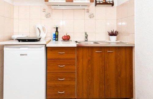 Gornji Kono Apartamento | Apartments Nicol - One-Bedroom Apartment with Terrace