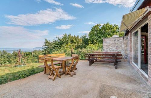 Opatija Apartamento | Apartments Nika with swimming pool and beautiful sea view