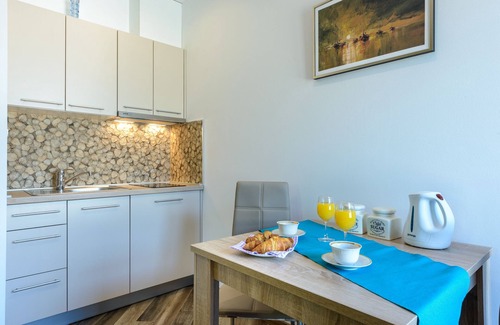 Cavtat Old Town Apartamento | Apartamentos None & Nono-One Bedroom Apartment with Terrace
