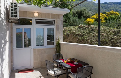 Brasina Apartamento | Apartamentos Olive - Apartamento de un dormitorio con terraza y vistas parciales al mar - Popolica 50