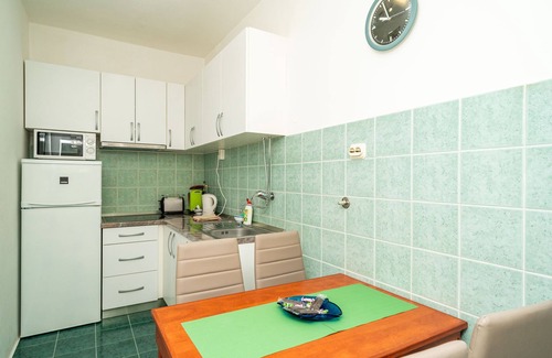 Mokosica Apartamento | Apartments Peco - Apartamento de 4 dormitorios con balcón y vistas al mar