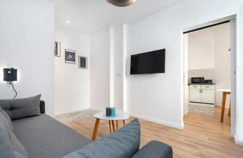 Grunwald Apartamento | Apartments Pod Herkulesami by Noclegi Renters