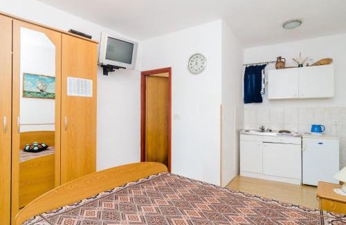 Molunat Apartamento | Apartments Ra ica Molunat - Basic Studio