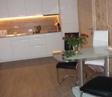 Rasun di Sotto Apartamento | Apartments Resi