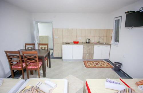 Mali Radic Apartamento | Apartments River Una 4
