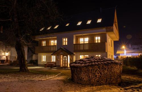 Bohinjska Bistrica Casa | Apartments & Rooms Pr' Skalovc
