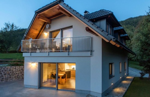 Cerklje na Gorenjskem Apartamento | Apartments Sivka - Private Sauna