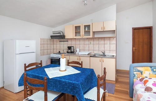Podglavica Apartamento | Apartamentos Ivan (10021-A3) - Rogoznica