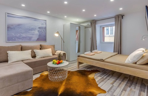 Rijeka Apartamento | Apartments Small Sweet & Cosy