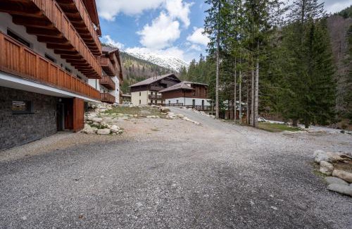 Horna Lehota Apartamento | Apartments Srdiecko - Sauna in Smaller apt - Highest in Central Europe - Fireplace - In the forest