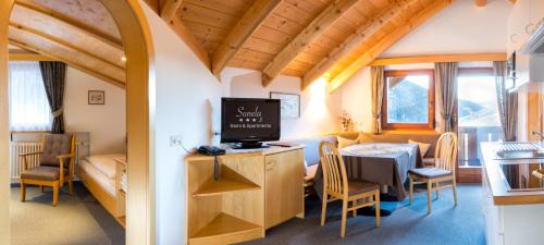 Selva di Val Gardena Apartamento | Apartments Sunela