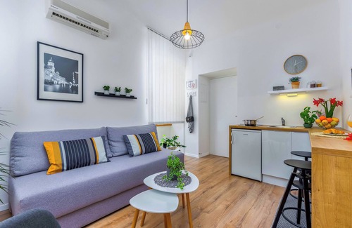Rijeka Apartamento | Apartments Terra I & II