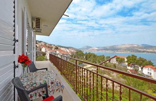 Arbanija Apartamento | Apartments Uljevic-close to the beach