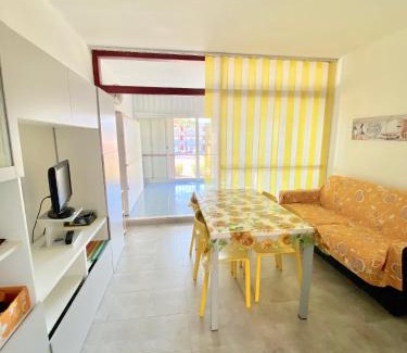 Marina di Bibbona Apartamento | Apartments Via Dei Platani