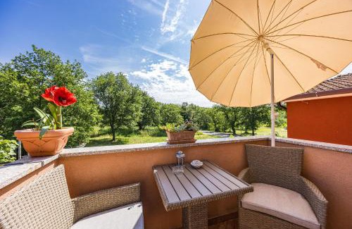Fiorini Apartamento | Apartments Villa Amaryllis