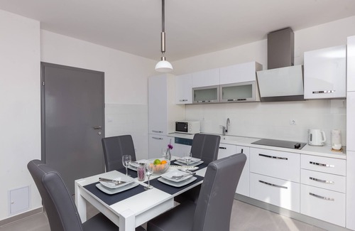 Mlini Apartamento | Apartments Villa Enzian