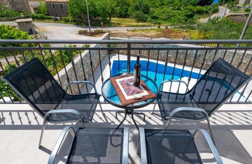 Popovici Villa | Apartments Villa Kabalero