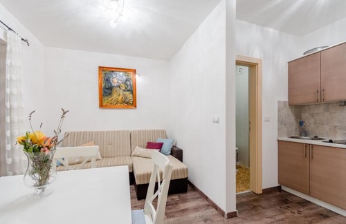 Okrug Donji Apartamento | Apartments Villa Kameja