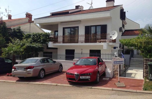 Mali Maj Apartamento | Apartments Villa Materada Donato