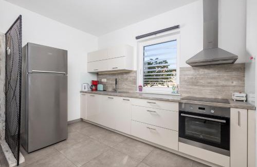 Garica Apartamento | Apartments Villa Padrone with pool - perfect for families!