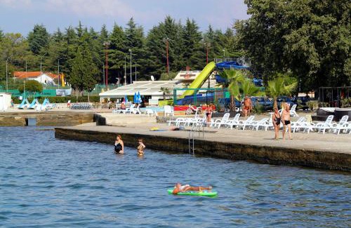 Kastelir Apartamento | Apartments with a parking space Kastelir, Central Istria - Sredisnja Istra - 17528