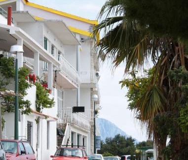 Drvenik Apartamento | Apartments with a parking space Drvenik Gornja vala, Makarska - 4890