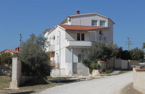 Liznjan Apartamento | Apartments with a parking space Liznjan, Medulin - 7240