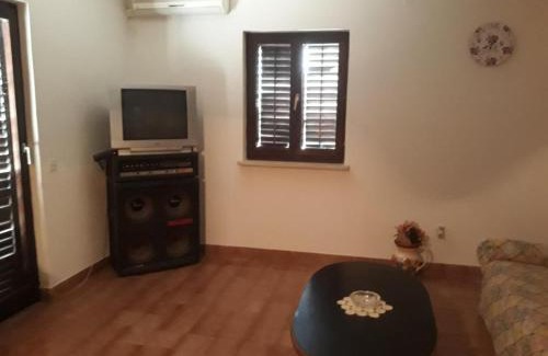 Mirce Apartamento | Apartments with a parking space Mirca, Brac - 15683