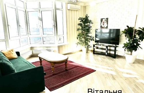 Darnyckyj Apartamento | Apartments with Dnipro view
