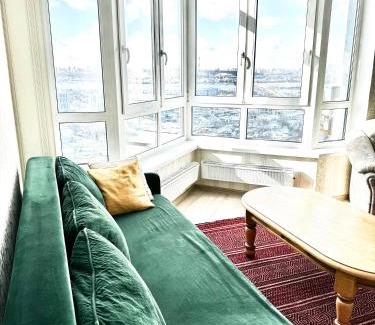 Darnyckyj Apartamento | Apartments with Dnipro view