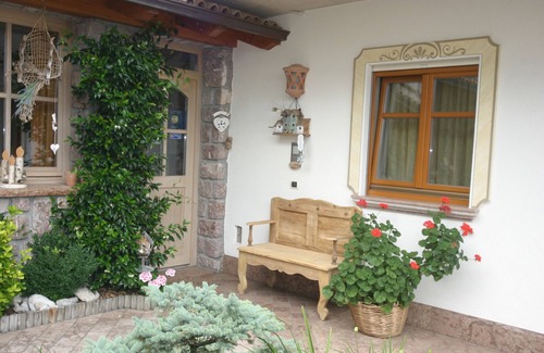 Molveno Villa | Apartamentos con amplios balcones y espectaculares vistas al lago Molveno ****