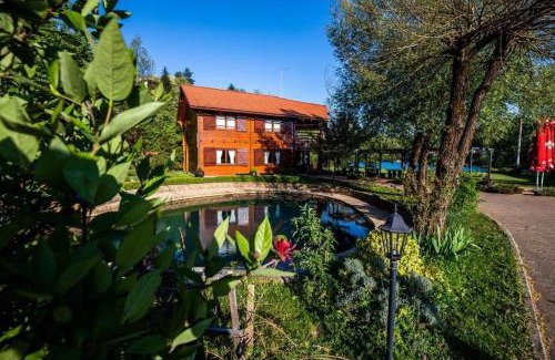 Duga Resa Apartamento | Apartments with parking space Donji Zvecaj, Karlovac - 22080