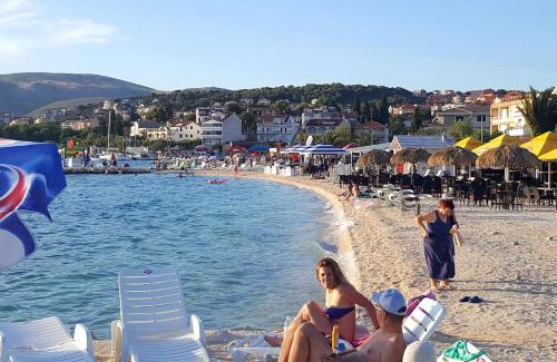 Okrug Gornji Apartamento | Apartments with parking space Okrug Gornji, Ciovo - 1107
