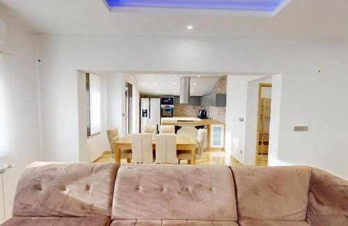 Vilanija Apartamento | Apartments with parking space Vilanija, Umag - 24656
