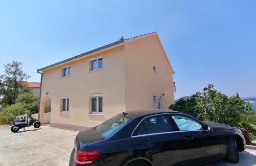 Razanj Apartamento | Apartments with sea view Ražanj Rogoznica