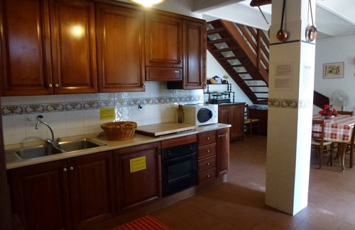Torgiano Apartamento | Apartamentos con piscina cerca de Asís. WIFI, huerta orgánica y vino de cortesía.