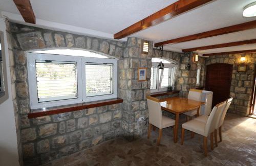 Kaluđerac Apartamento | Apartments Woodstock 4