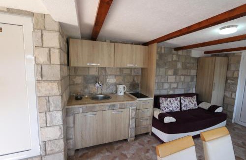 Kaluđerac Apartamento | Apartments Woodstock 4