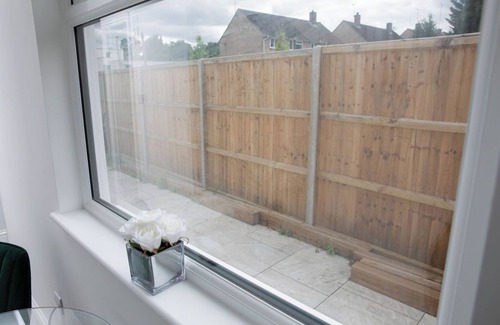Cray Valley West Apartamento | ApartmentSleeps2-Patio-Parking-Petsok-Orpington