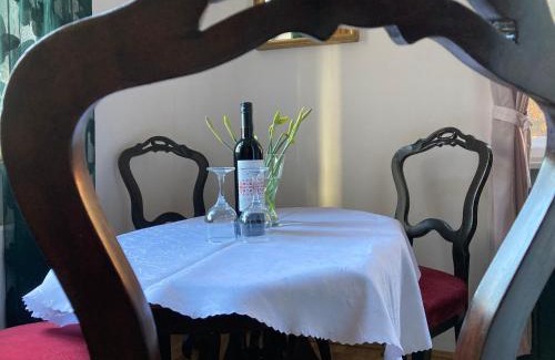 Szentendrei Apartamento | ApartmentVillaSolomon7 - Dunakanyar Apartman Visegrád Panorámás